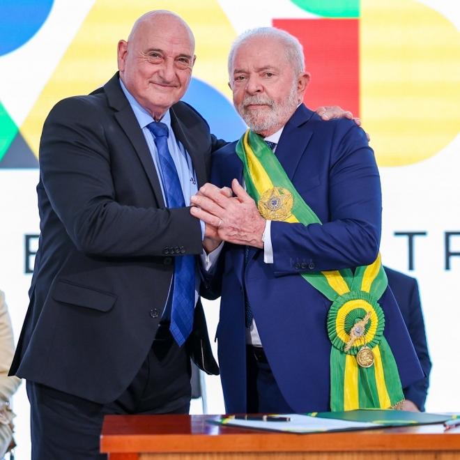 Gonçalves Dias pede demissão do GSI