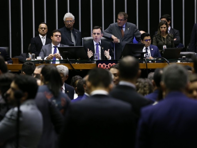 Pacheco lê requerimento e cria CPMI dos atos golpistas de 8 de janeiro