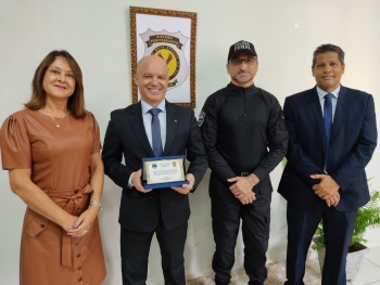 Receita Federal destina materiais apreendidos ao pres&iacute;dio feminino &ldquo;Irm&atilde; Irma Zorzi&rdquo;