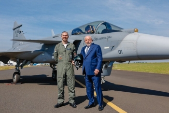 Produ&ccedil;&atilde;o de ca&ccedil;as Gripen fortalece ind&uacute;stria nacional, diz Jos&eacute; M&uacute;cio