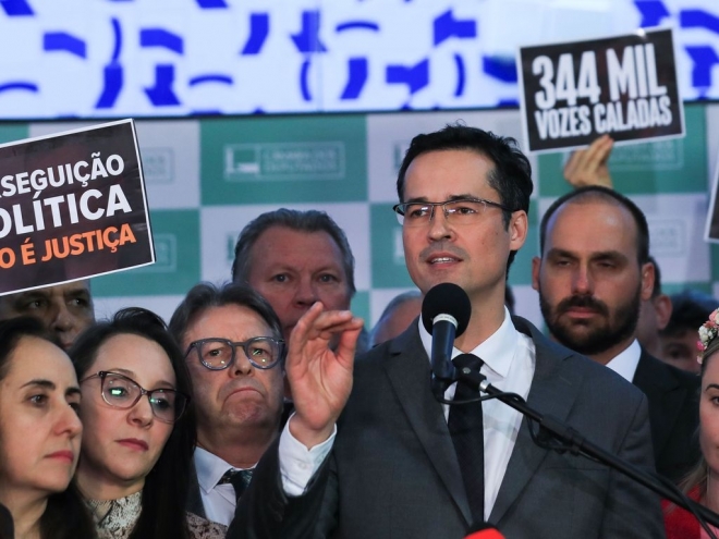 &ldquo;Inventaram inegibilidade imagin&aacute;ria para me cassar&rdquo;, diz Dallagnol