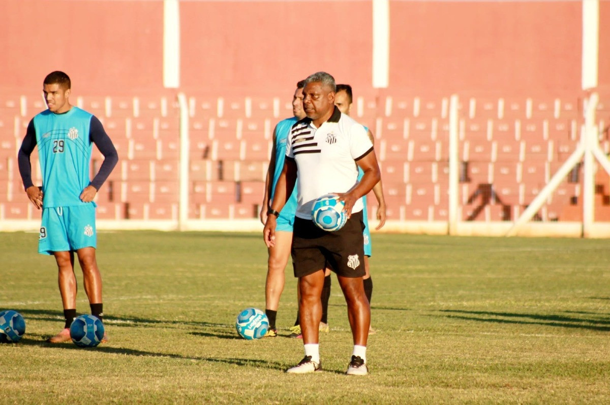 FC Cascavel enfrenta o Maringá neste sábado (20) pelo Brasileirão