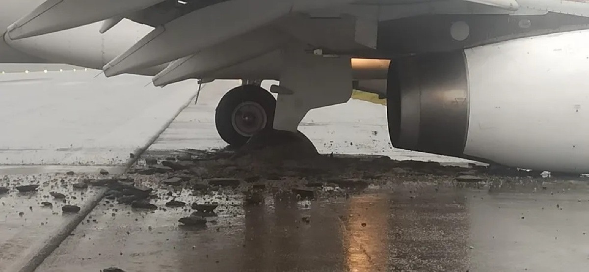 Avião sai da pista e força fechamento do aeroporto de Florianópolis