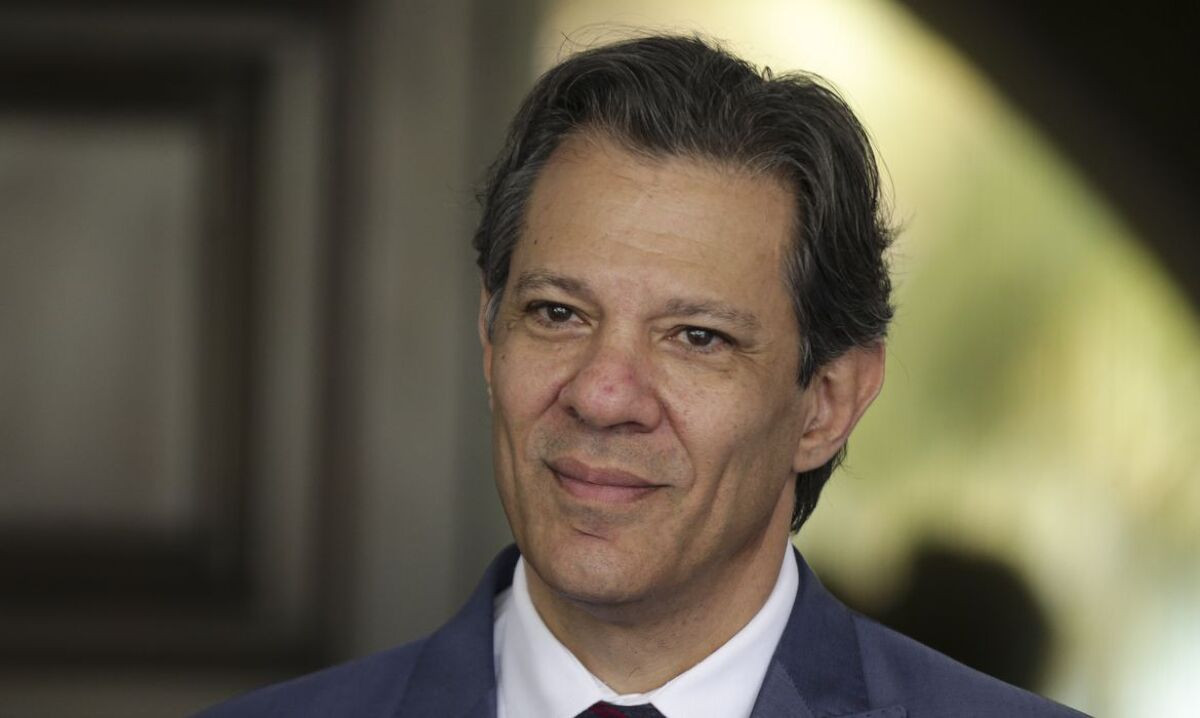 Haddad defende que desoneração da folha seja discutida junto com IR