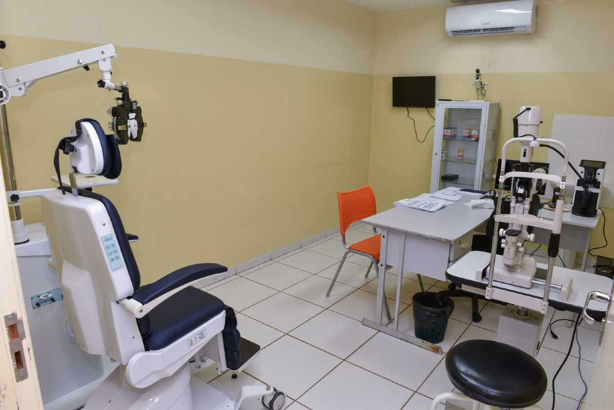 CEM recebe consultório novo de oftalmologia e aparelho de endoscopia