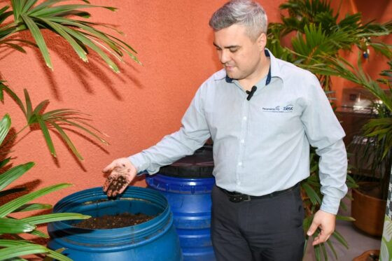 Parceria transforma resíduos alimentícios em adubo orgânico na Capital