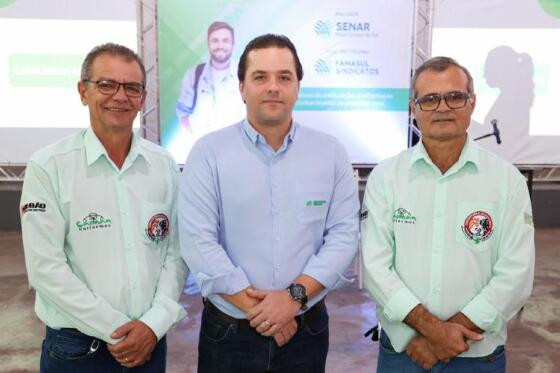Começou nesta terça-feira a Festa do Peão em Cassilandia