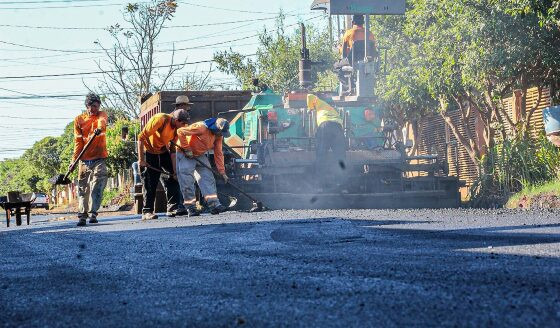 Moradores comemoram a melhoria