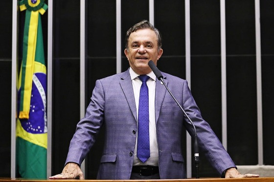 Deputado Vander Loubet foi eleito pela primeira vez para o Congresso Nacional em 2002