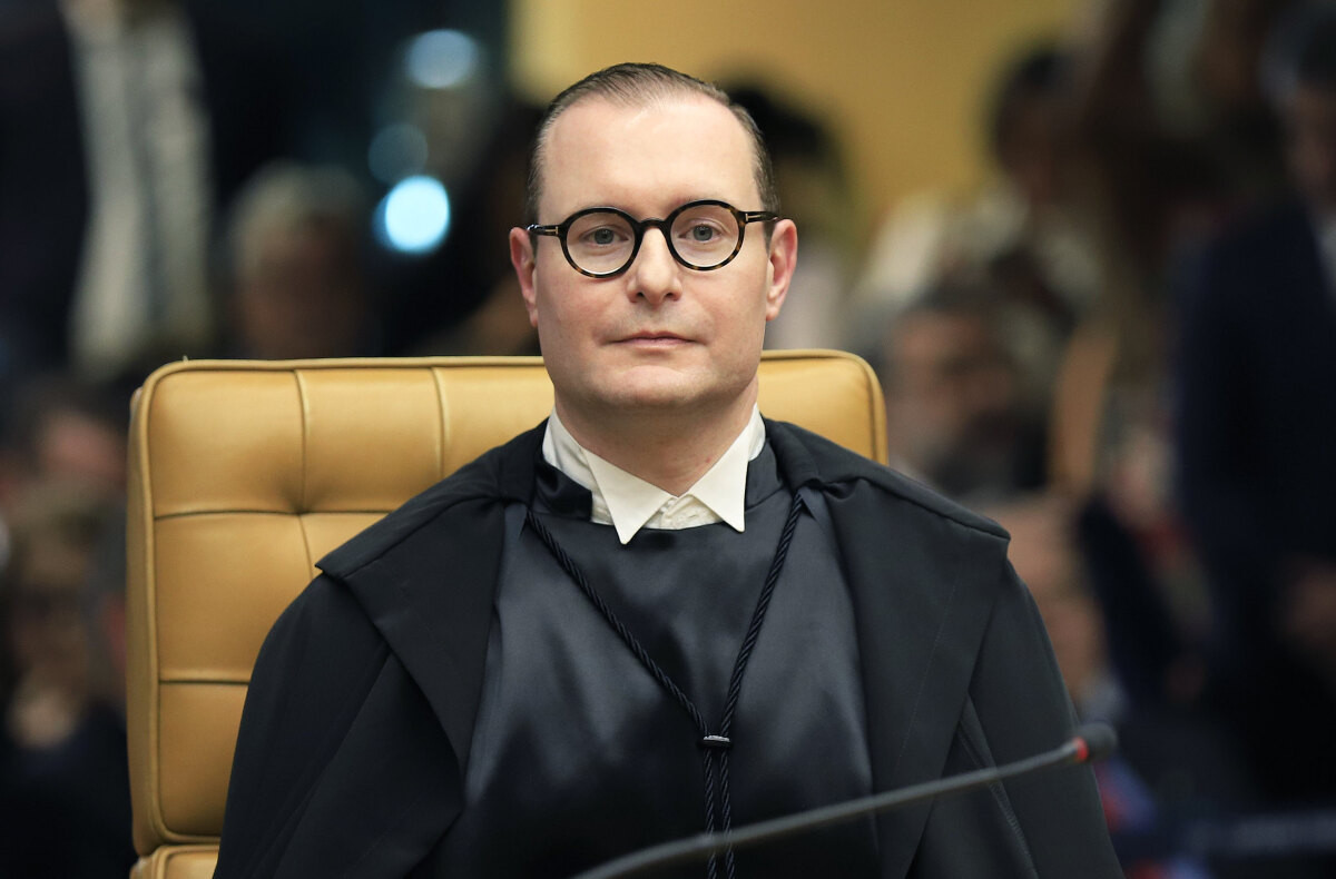 Zanin recebe primeiros processos pelo sistema eletrônico do STF
