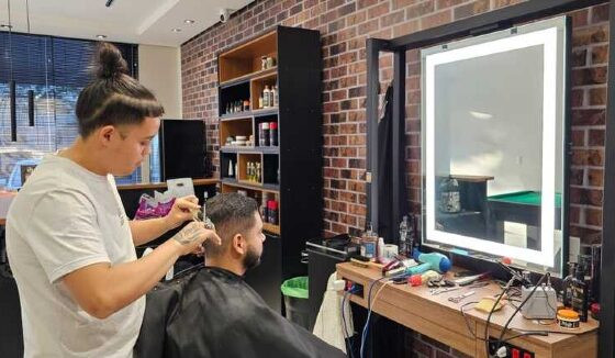 Dias dos Pais: Time do coração ou cuidados na barbearia?