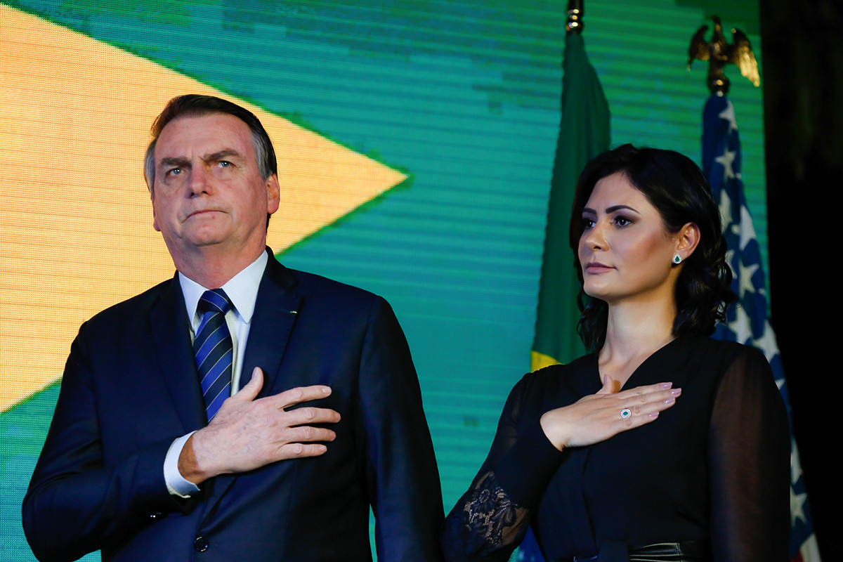 Moraes autoriza quebra de sigilo bancário de Bolsonaro e Michelle