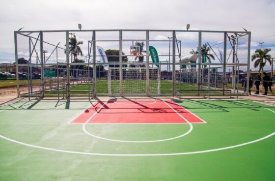A licitação foi lançada para construir oito bases de arenas esportivas