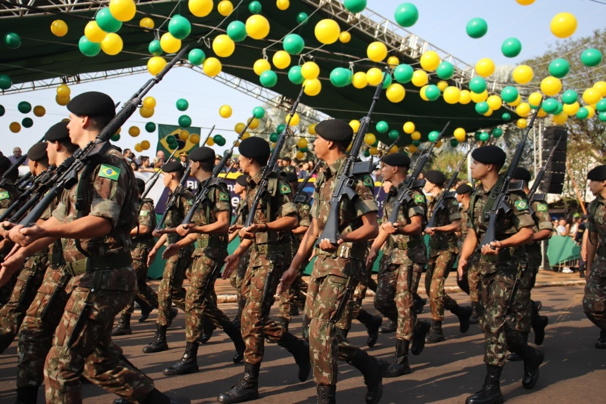 Dourados Desfile Independência