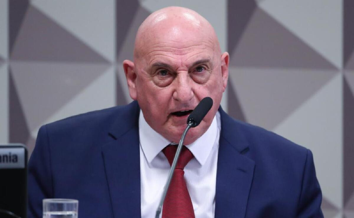 Ex-GSI “quer acreditar” que não houve sabotagem