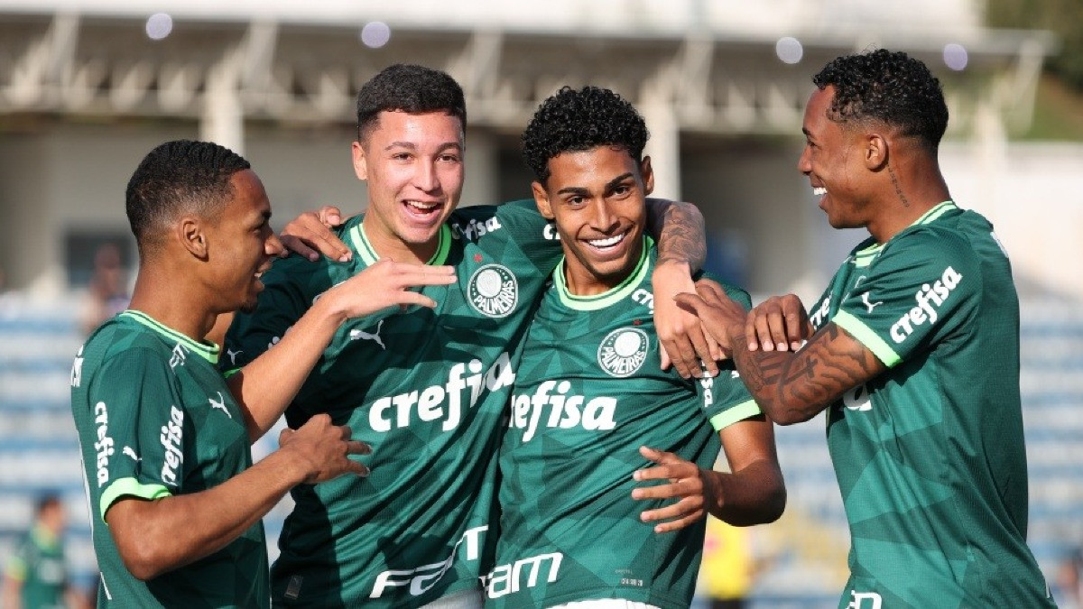 Flamengo e Palmeiras decidem título do Brasileirão Sub-20 nesta