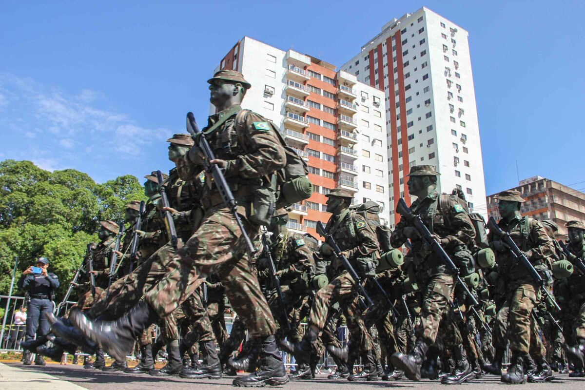 Desfile 7 de setembro celebra 201 anos da Independência do Brasil 