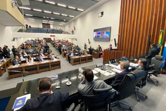 Plenário da Assembleia Legislativa de Mato Grosso do Sul; na sessão desta quinta-feira, serão votados seis projetos