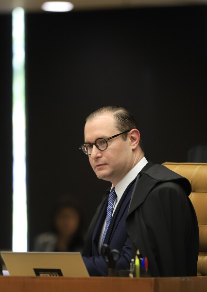 STF: Zanin condena réu do 8 de janeiro a 15 anos de prisão
