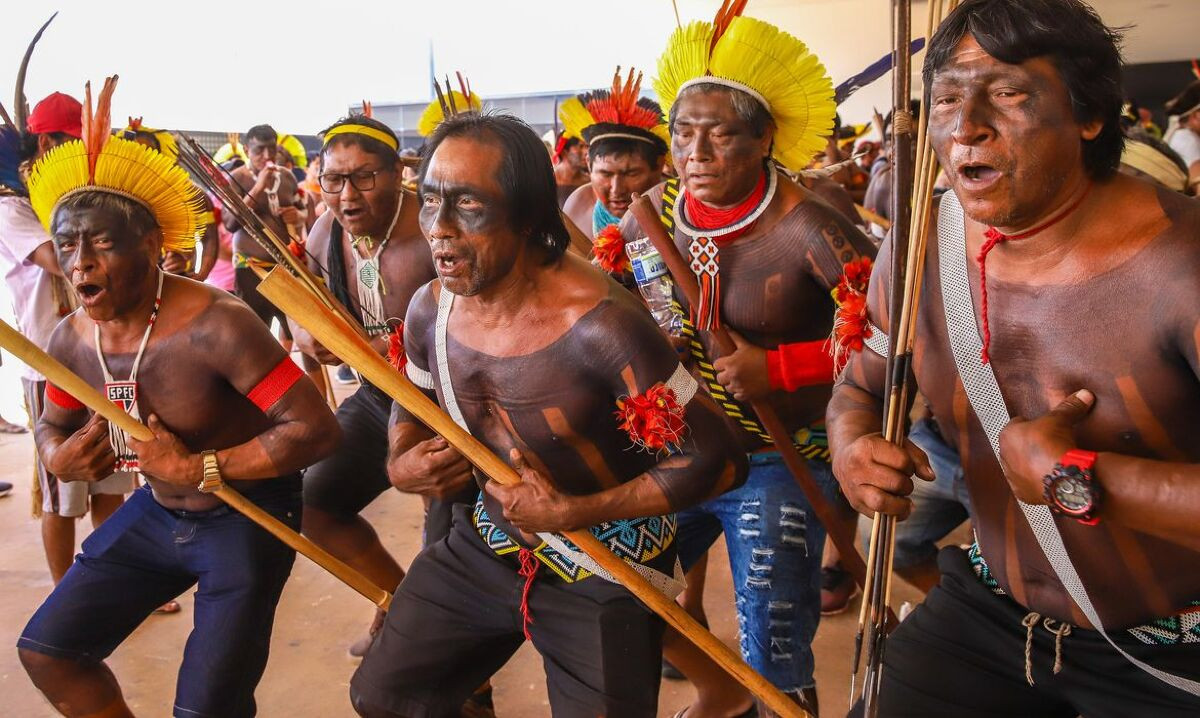 Indígenas e órgãos internacionais celebram derrubada do marco temporal