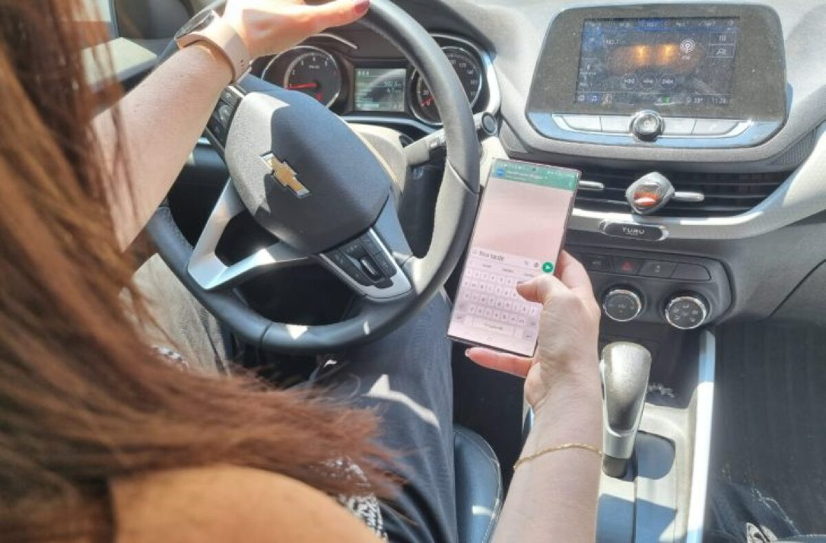 Fundect realiza pesquisa sobre o impacto do uso do celular no trânsito