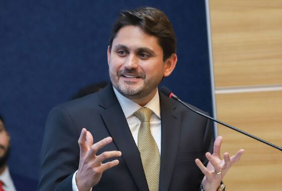 Governo cria normas para compartilhamento de postes de energia