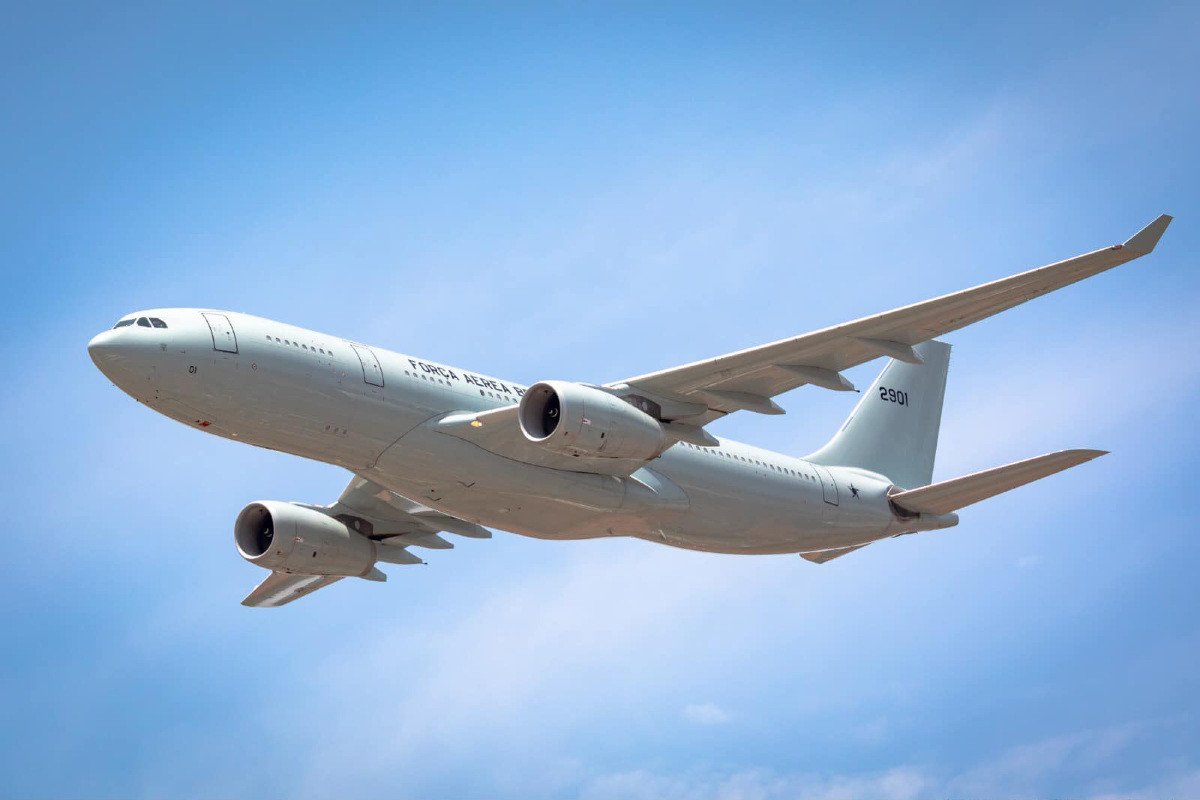 Segundo avi&atilde;o da FAB decola para resgatar brasileiros em Israel