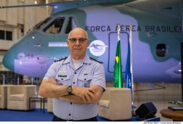 KC-390 Millennium alcan&ccedil;a marca de 10 mil horas de voo