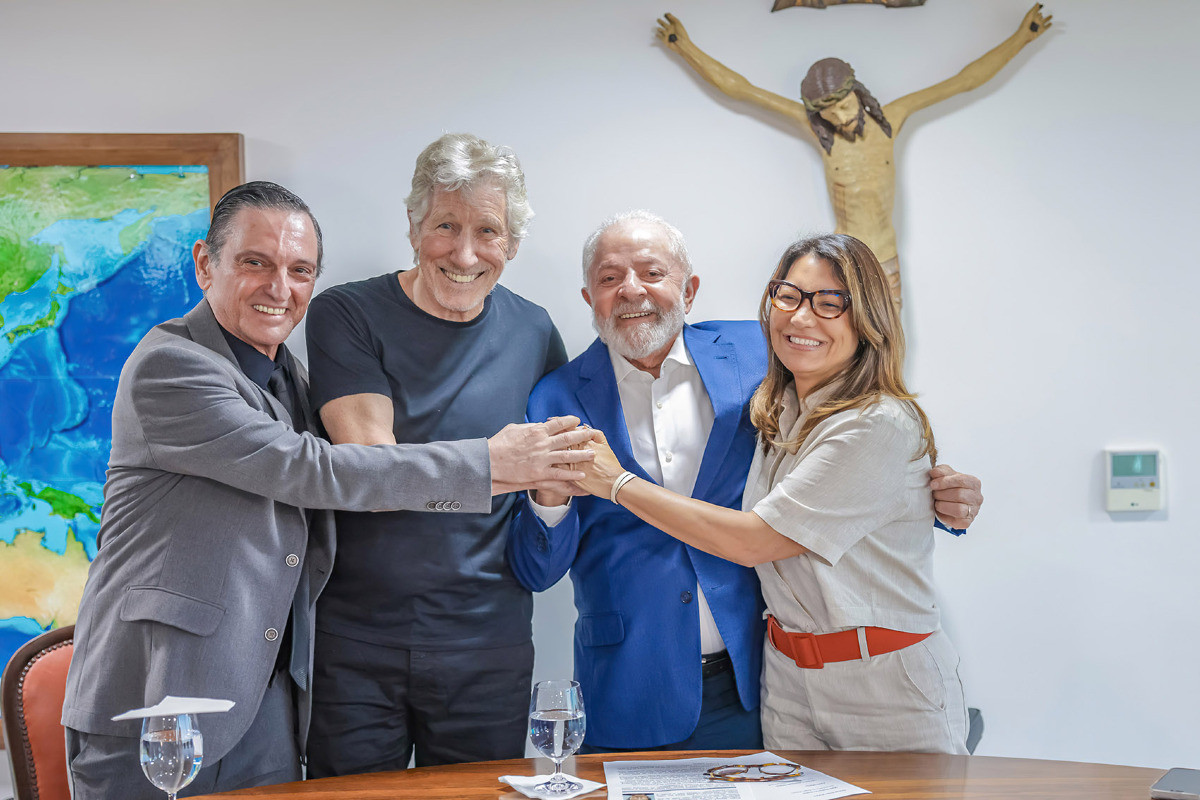 Lula e Roger Waters conversam sobre política e música em Brasília
