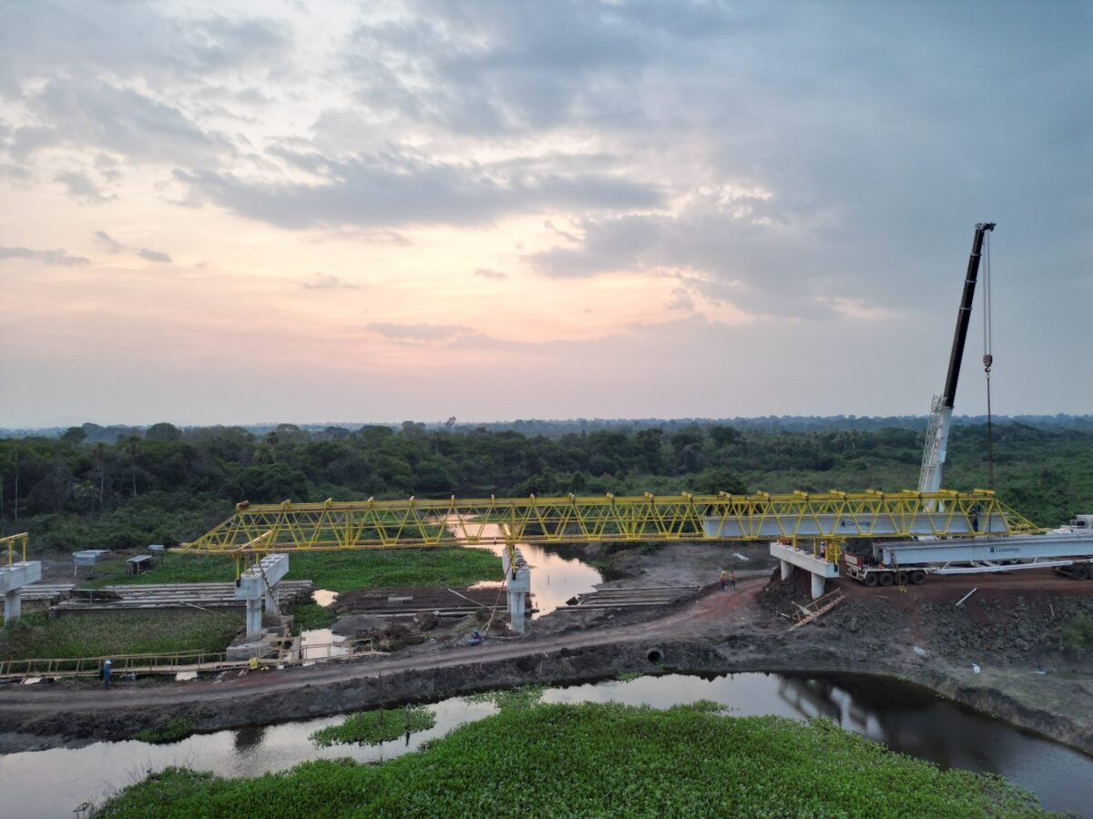 Pontes de concreto prometem facilitar o acesso ao Distrito de Porto Esperança no Pantanal