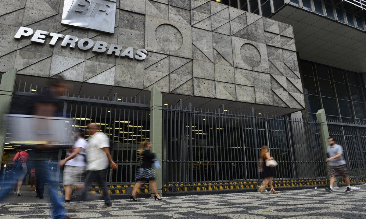Petrobras refina 100% de &oacute;leo de soja pela primeira vez 