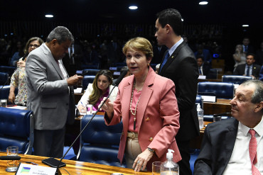 Dois senadores de Mato Grosso do Sul foram contrários e um favorável a PEC da Reforma Tributária