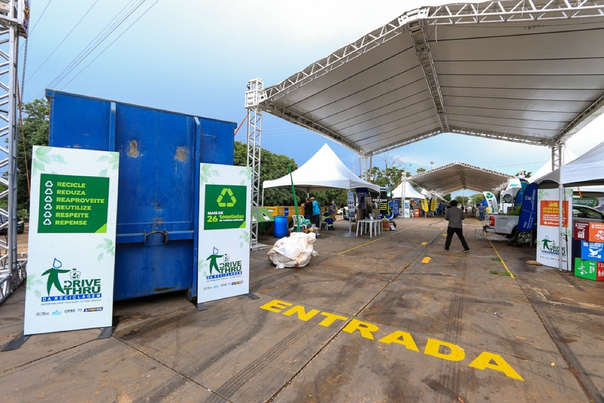 Drive Thru da Reciclagem arrecada quase 6 toneladas de resíduos