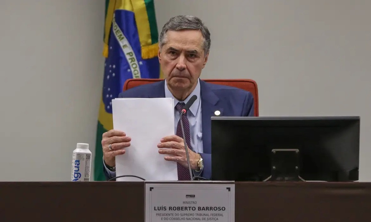Barroso defende pol&iacute;tica de cotas nas universidades