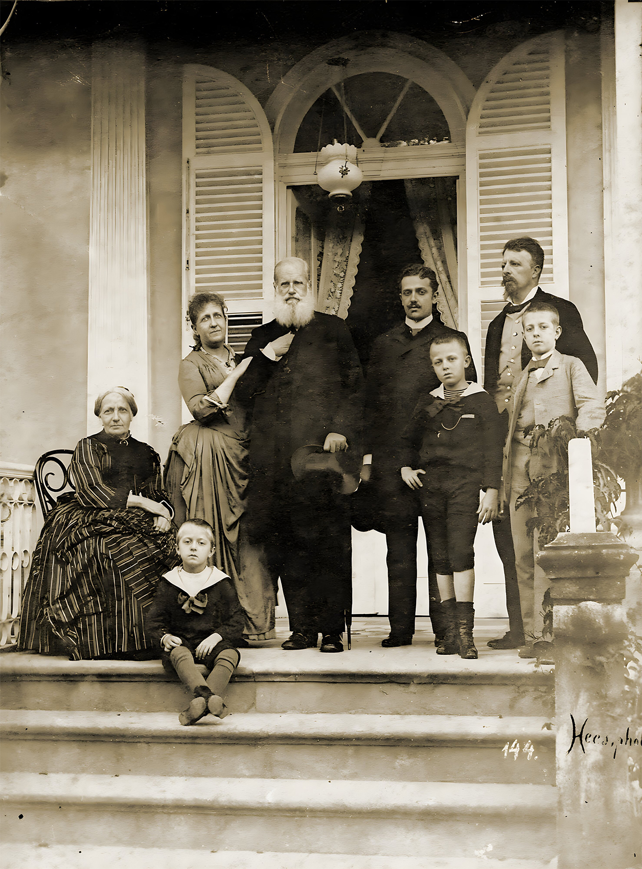 Dom Pedro II, Imperador do Brasil e a família imperial fotografada por Otto Hees