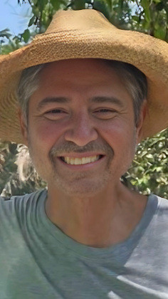 Leonardo de Barros - Artigo