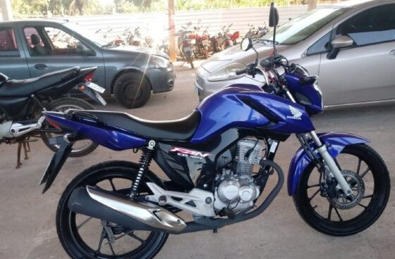 Moto disponível para lance