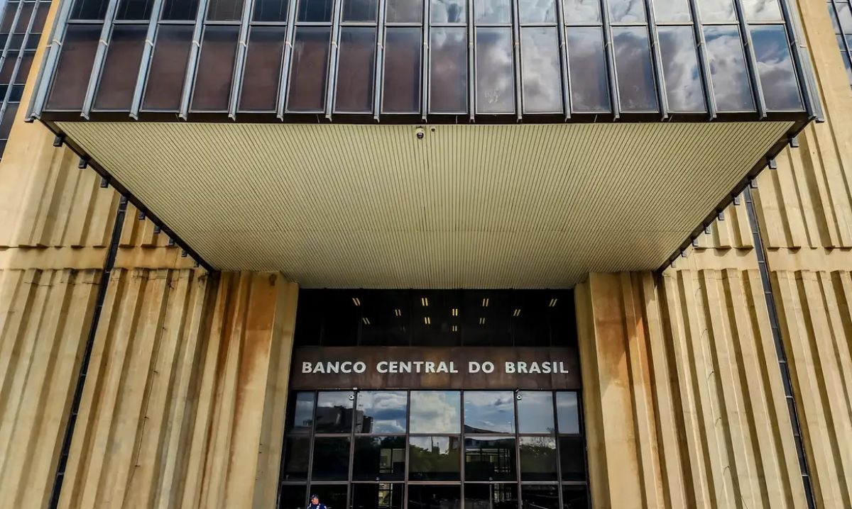 Mercado reduz previsão da inflação de 4,59% para 4,55% este ano