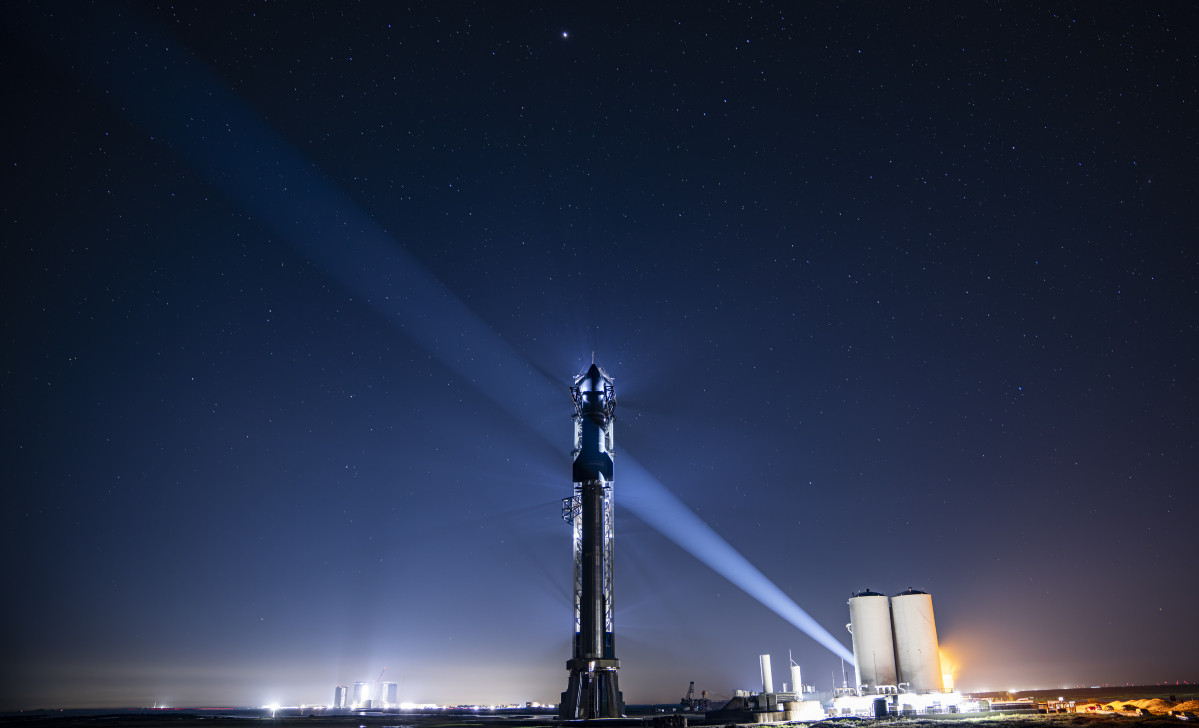 SpaceX programa lançamento de foguete neste sábado; acompanhe