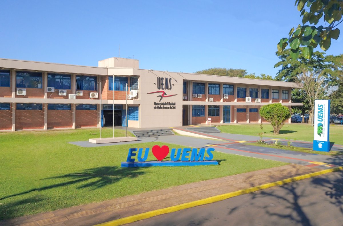UEMS divulga locais e horários de provas do vestibular do próximo domingo