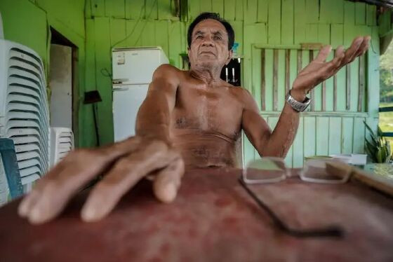 Rio Negro sobe lentamente e pescadores esperam retomar rotina