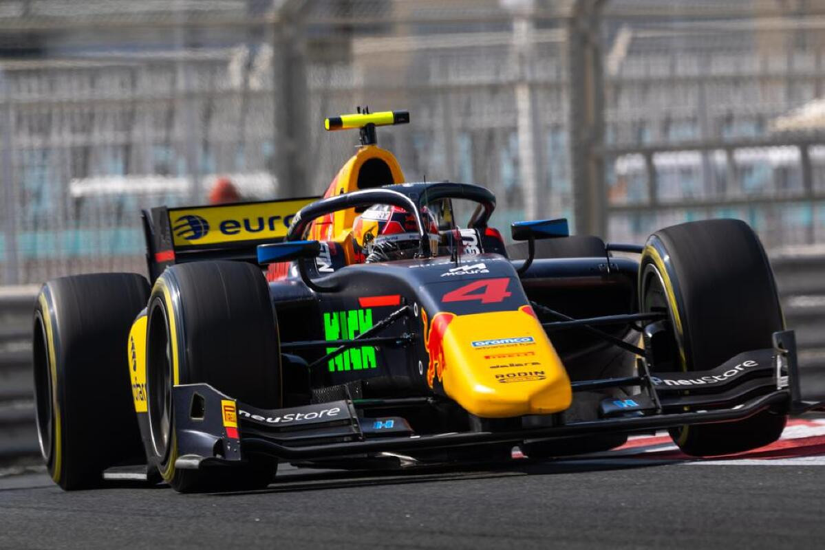 Enzo Fittipaldi F2 em Abu Dhabi pole 