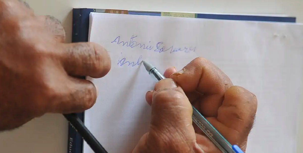 Nova Educação de Jovens e Adultos do SESI tem a maior taxa de conclusão do país