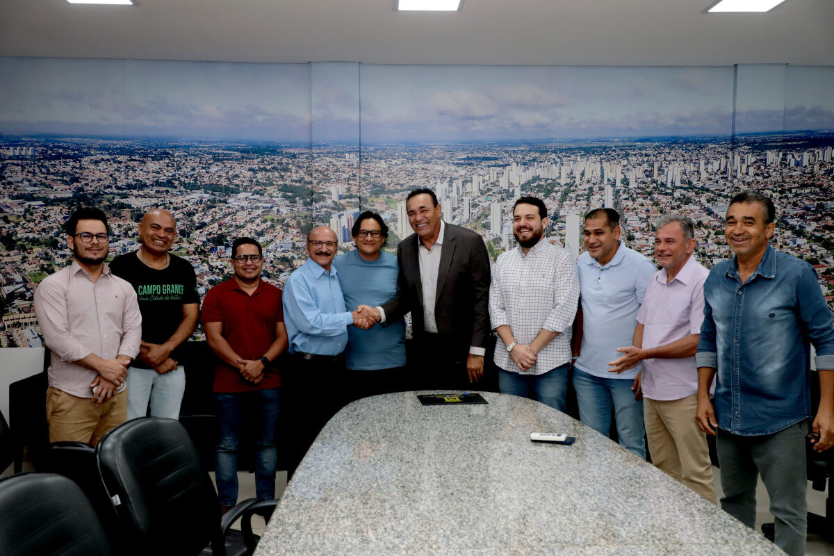 Dr.Loester comemora a oportunidade de presidir Casa de leis da Capital