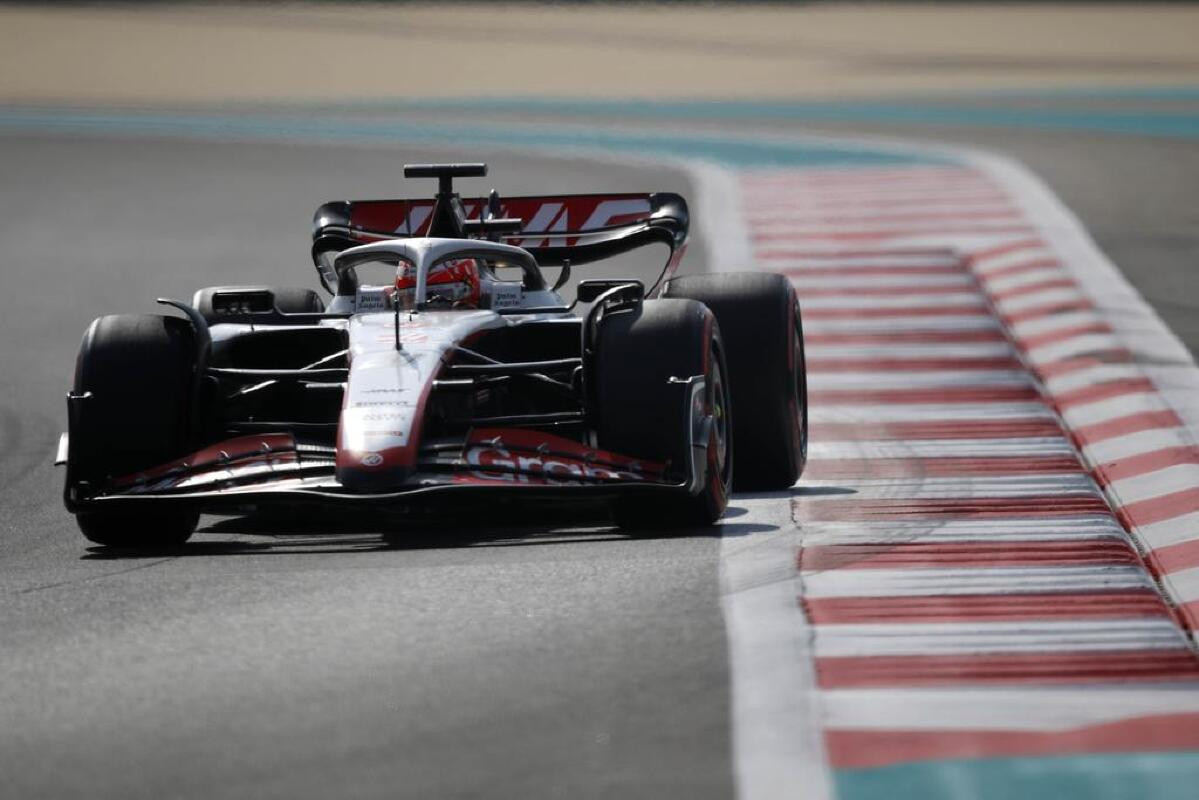 Pietro Fittipaldi Testa Pneus com a Equipe  Haas F1 2023