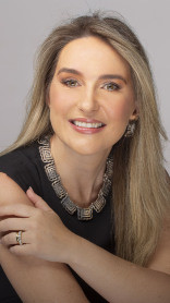 Izabela Rücker Curi - Artigo