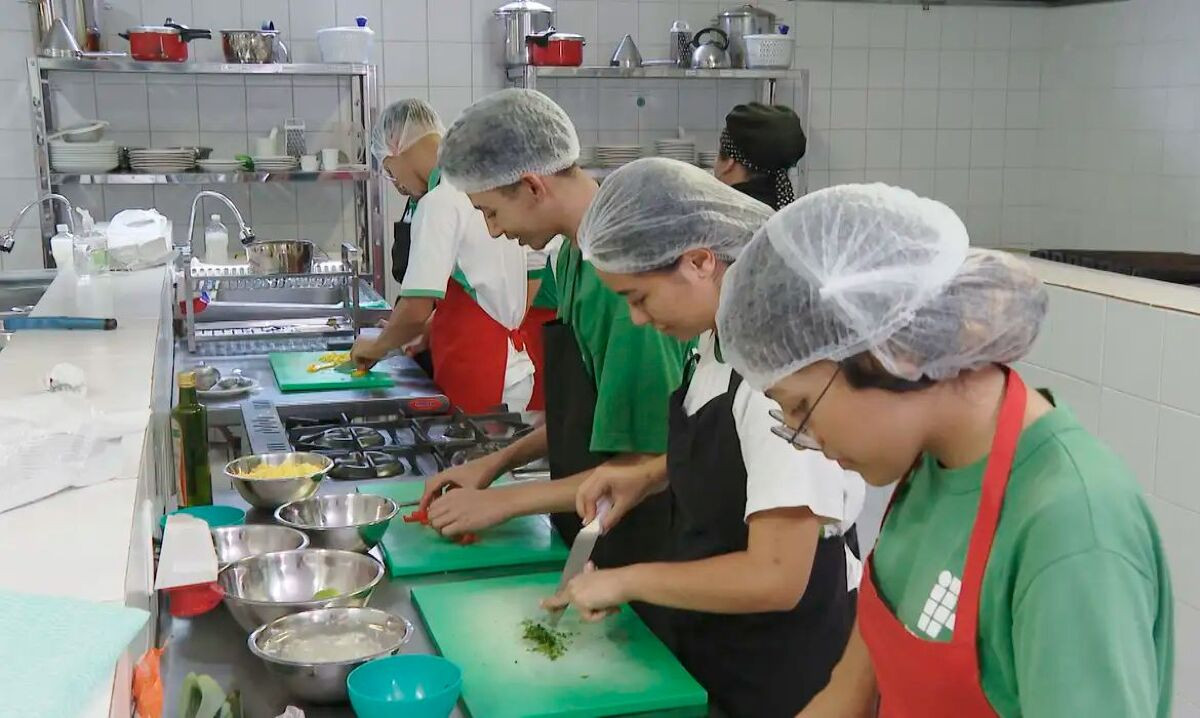 Brasil contará com mais 100 campi de institutos federais