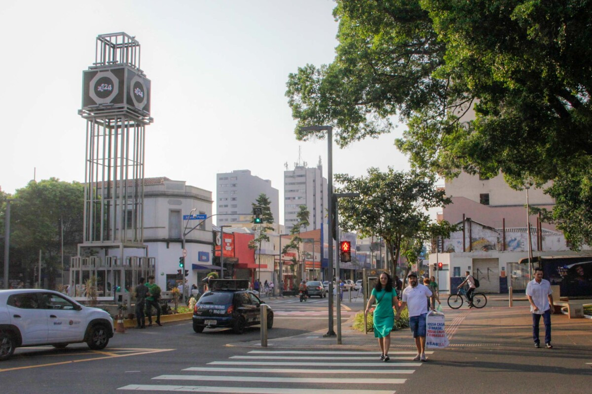 Décimo terceiro ajuda a impulsionar a economia de Campo Grande