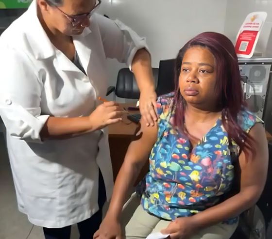 Francisleine Costa perdeu o filho no ano passado para dengue