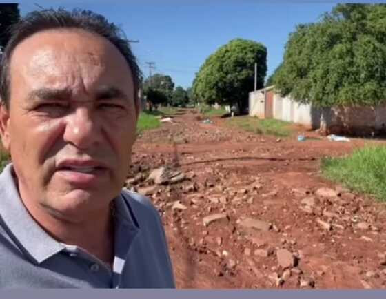 Carlão pede urgência para prefeitura